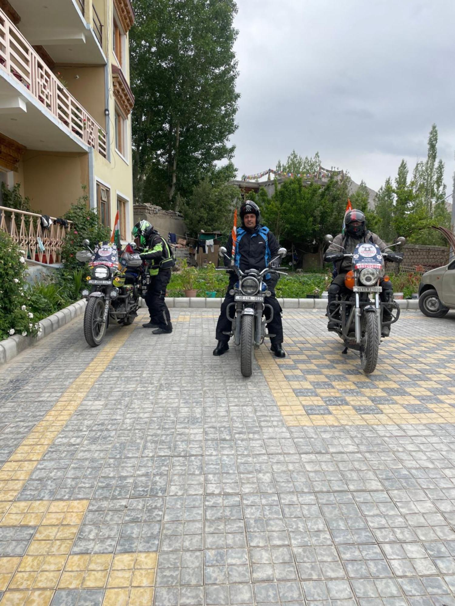 Zlatan Guest House Leh Exterior photo